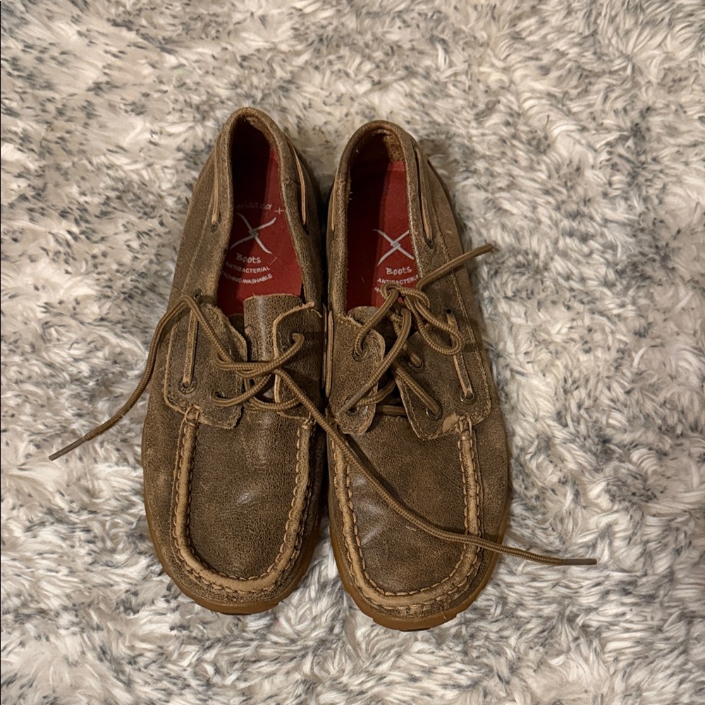 Women’s Brown Leather Casual Shoes